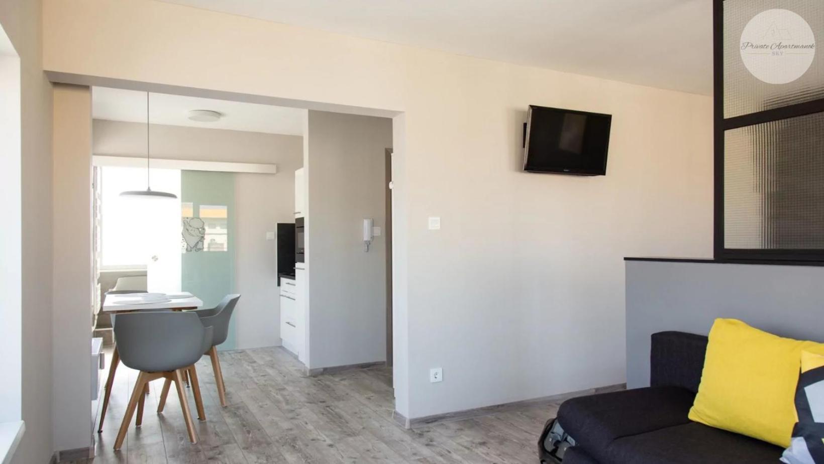 Sky Panorama Apartman Pécs Exterior foto