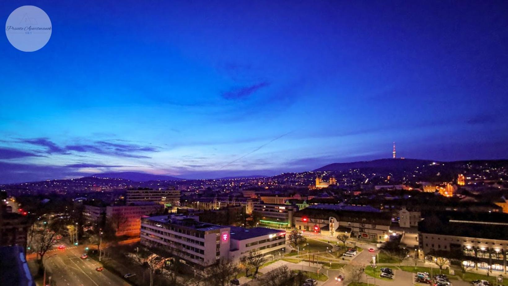 Sky Panorama Apartman Pécs Exterior foto